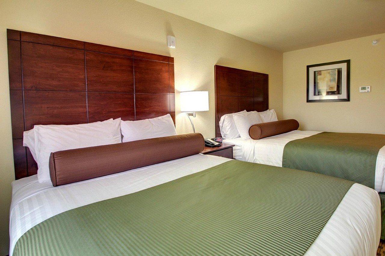 Americinn By Wyndham Oshkosh Exterior foto